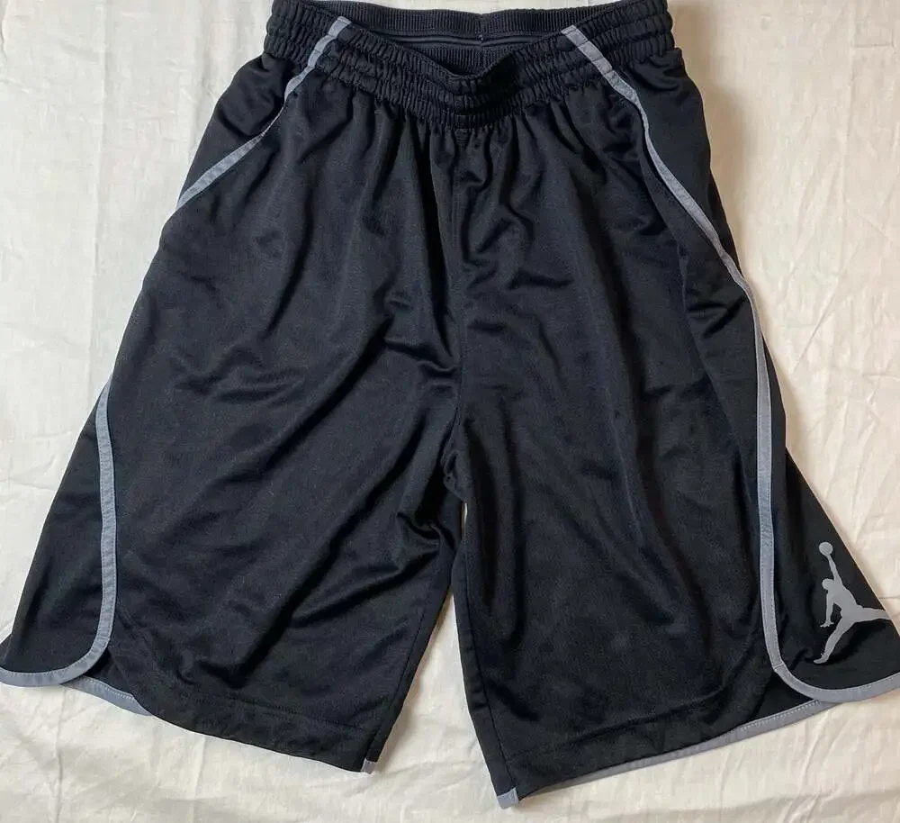 Jordan Dri-FIT Basketball Shorts Black with Grey Piping Men's Size Large (1278)